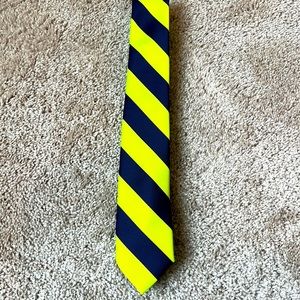 Men’s American Eagle neck tie